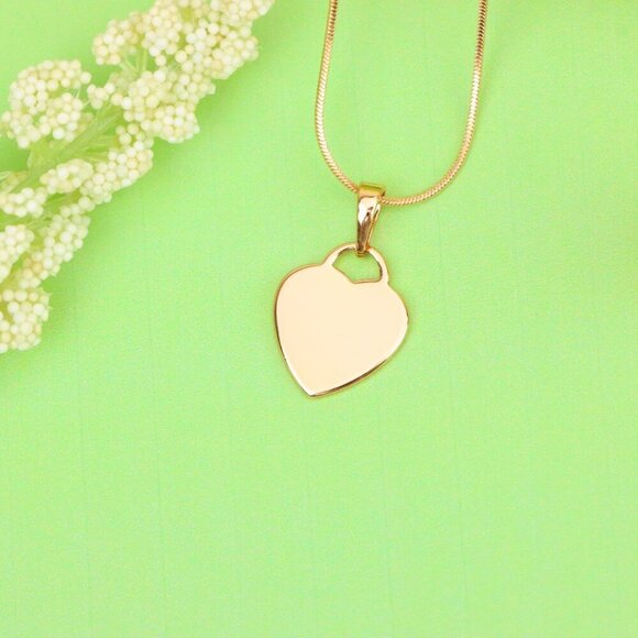 "Minimalist Heart Shaped Rose Gold Pendant with Polished Finish, XPPT1533 - Picture 5 of 13